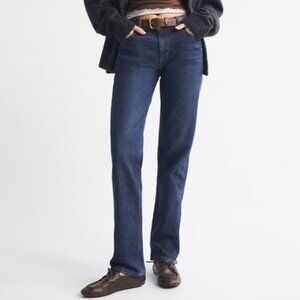 Abercrombie & Fitch The 90's Straight Mid RiseDark Blue Jeans Size 31/12 Long